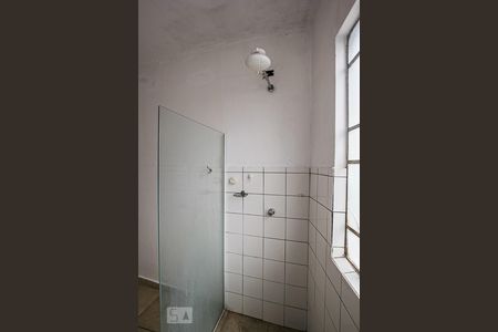 Banheiro de apartamento à venda com 2 quartos, 82m² em Centro, Campinas