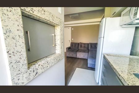 Cozinha de apartamento para alugar com 1 quarto, 46m² em Boa Vista, Porto Alegre