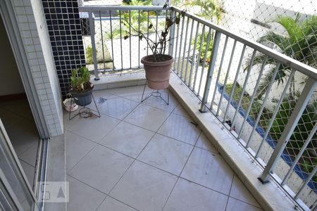 Varanda de apartamento à venda com 3 quartos, 93m² em Tanque, Rio de Janeiro