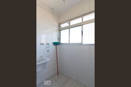 Lavanderia de apartamento à venda com 2 quartos, 72m² em Santa Teresinha, São Paulo