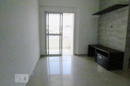 Detalhe Sala de apartamento para alugar com 2 quartos, 45m² em Vila Gustavo, São Paulo