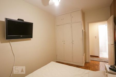 Quarto 01 de apartamento para alugar com 2 quartos, 100m² em Pinheiros, São Paulo