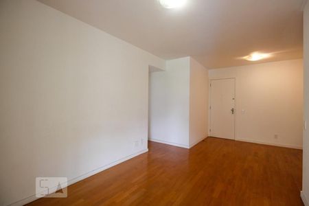 Sala de apartamento à venda com 2 quartos, 95m² em Barra da Tijuca, Rio de Janeiro