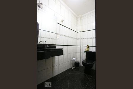 Lavabo de casa à venda com 3 quartos, 160m² em Pestana, Osasco