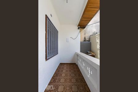 Varanda de entrada de casa para alugar com 1 quarto, 60m² em Vila Moinho Velho, São Paulo