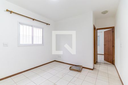 Casa para alugar com 64m², 2 quartos e 2 vagasSala