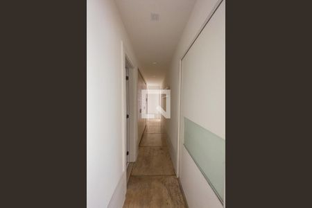 Corredor de apartamento para alugar com 2 quartos, 170m² em Copacabana, Rio de Janeiro