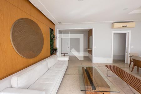 Sala de apartamento à venda com 2 quartos, 170m² em Copacabana, Rio de Janeiro