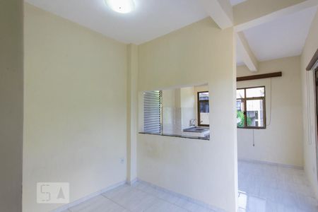 Sala/Cozinha de casa de condomínio para alugar com 1 quarto, 38m² em Freguesia (jacarepaguá), Rio de Janeiro