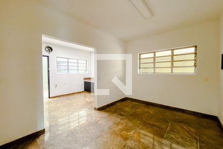 Copa de casa para alugar com 5 quartos, 400m² em Jardim da Glória, São Paulo