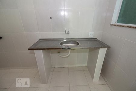 Cozinha de apartamento para alugar com 1 quarto, 34m² em Penha, Rio de Janeiro