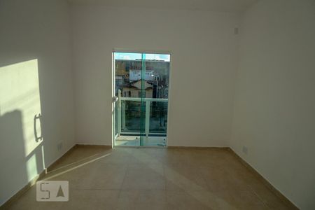 Sala de apartamento para alugar com 1 quarto, 34m² em Penha, Rio de Janeiro