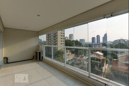 Varanda de kitnet/studio à venda com 1 quarto, 57m² em Pinheiros, São Paulo