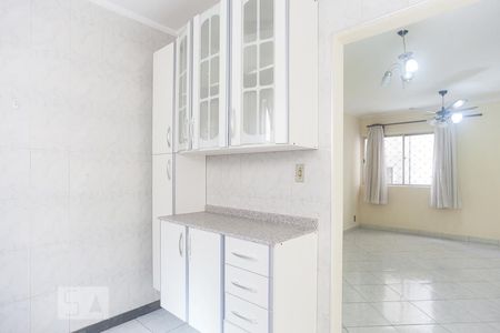 Cozinha de apartamento à venda com 2 quartos, 66m² em Cidade Jardim, Campinas