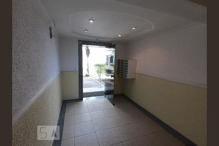 Hall de Entrada de apartamento à venda com 2 quartos, 45m² em Cidade dos Bandeirantes, São Paulo