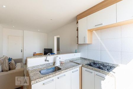 Cozinha  de apartamento à venda com 2 quartos, 60m² em Ingá, Niterói