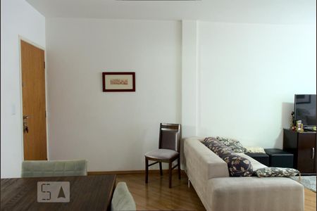 Sala de apartamento à venda com 3 quartos, 108m² em Vila Nova Conceição, São Paulo
