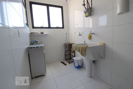 Área de Serviço de apartamento para alugar com 2 quartos, 109m² em Jardim Peri, São Paulo