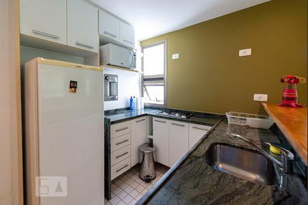 Cozinha de apartamento à venda com 1 quarto, 80m² em Lagoa, Rio de Janeiro