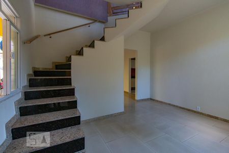 Sala 1 de casa à venda com 4 quartos, 200m² em Fonseca, Niterói