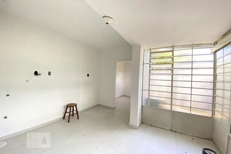 Garagem de casa à venda com 3 quartos, 134m² em Cristo Rei, São Leopoldo