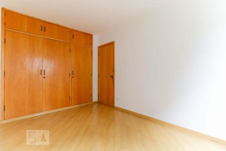 Quarto 1 de apartamento para alugar com 3 quartos, 100m² em Vila Madalena, São Paulo