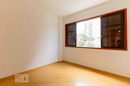 Quarto 2 de apartamento para alugar com 3 quartos, 100m² em Vila Madalena, São Paulo