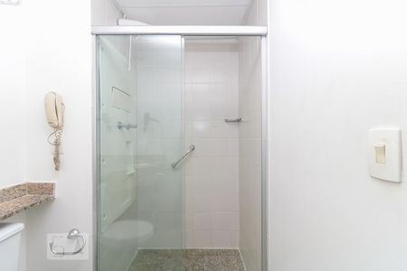Banheiro  de kitnet/studio à venda com 1 quarto, 31m² em Vila Osasco, Osasco