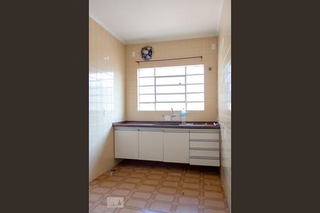 Detalhe cozinha de apartamento para alugar com 2 quartos, 100m² em Santa Maria, São Caetano do Sul