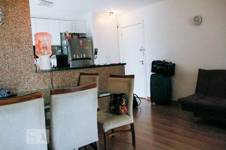 Sala de apartamento à venda com 3 quartos, 75m² em Jardim Umuarama, São Paulo