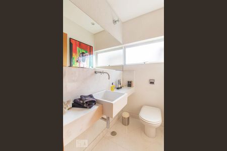 Lavabo de apartamento à venda com 2 quartos, 200m² em Cerqueira César, São Paulo