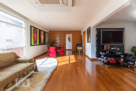 Sala de apartamento à venda com 2 quartos, 200m² em Cerqueira César, São Paulo