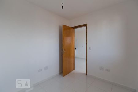 Quarto 1 de apartamento para alugar com 2 quartos, 38m² em Vila Bela, São Paulo