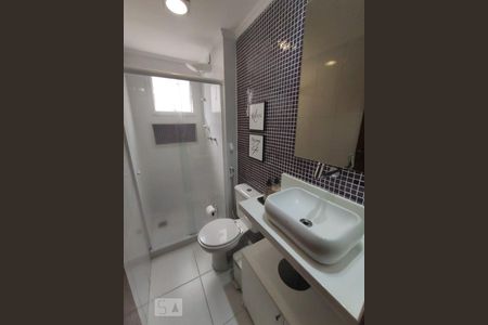 Banheiro de apartamento para alugar com 2 quartos, 56m² em Irajá, Rio de Janeiro