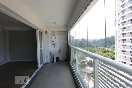 varanda de kitnet/studio para alugar com 1 quarto, 39m² em Vila Andrade, São Paulo