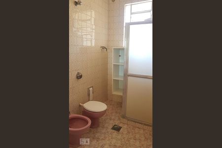 Banheiro de apartamento para alugar com 2 quartos, 72m² em Riachuelo, Rio de Janeiro