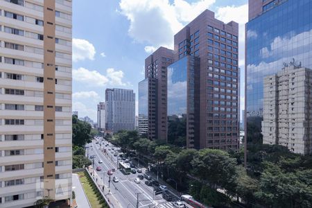 Vista Quarto 2 de apartamento para alugar com 3 quartos, 84m² em Água Branca, São Paulo