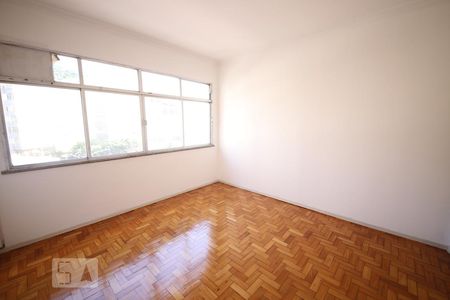 Quarto 1 de apartamento para alugar com 3 quartos, 100m² em Icaraí, Niterói