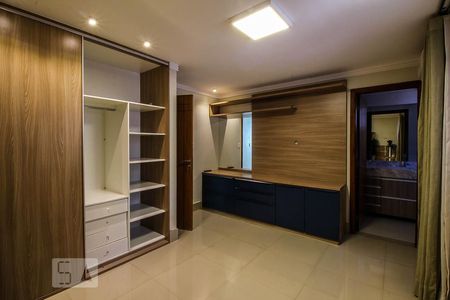 Quarto Suíte 2 de casa para alugar com 3 quartos, 170m² em Guará Ii, Brasília
