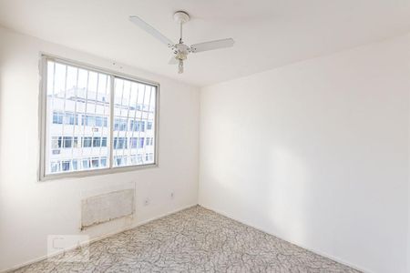 Suite de apartamento para alugar com 2 quartos, 110m² em Ingá, Niterói