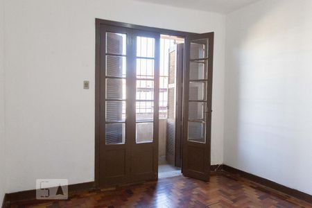 Quarto 1 de apartamento à venda com 2 quartos, 120m² em Passo da Areia, Porto Alegre