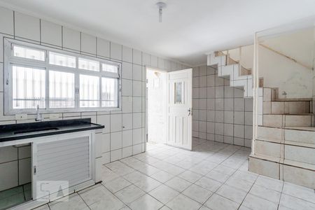 Casa à venda com 300m², 2 quartos e 2 vagasCozinha