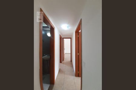 Corredor de apartamento à venda com 3 quartos, 160m² em Engenho Novo, Rio de Janeiro