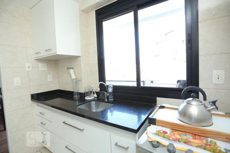 Cozinha de apartamento para alugar com 1 quarto, 56m² em Copacabana, Rio de Janeiro