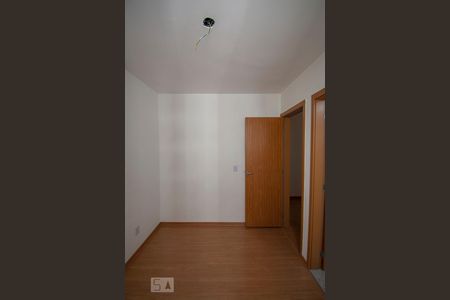 Suite de apartamento para alugar com 2 quartos, 53m² em Jardim Íris, São Paulo