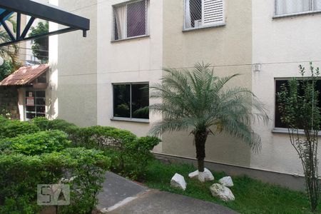 VISTA SALA de apartamento à venda com 2 quartos, 47m² em Vila Pereira Barreto, São Paulo