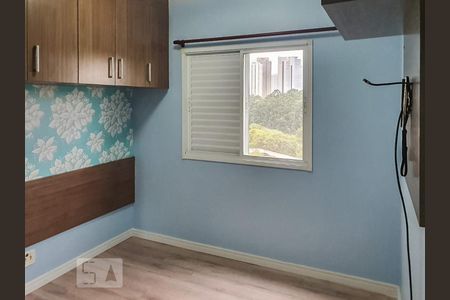 Suíte  de apartamento para alugar com 2 quartos, 58m² em Jardim Tupanci, Barueri