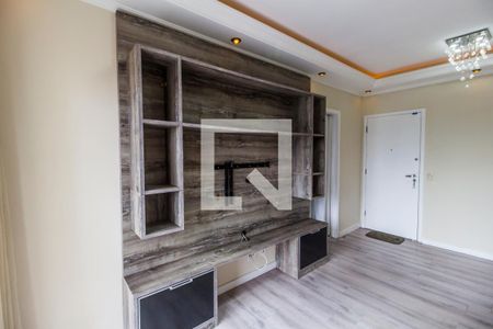 Sala de apartamento para alugar com 2 quartos, 58m² em Jardim Tupanci, Barueri