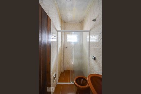 Banheiro de casa para alugar com 2 quartos, 70m² em Conceição, Diadema