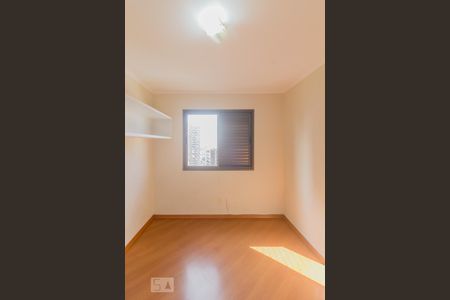 Quarto 01 de apartamento para alugar com 2 quartos, 76m² em Vila Assunção, Santo André